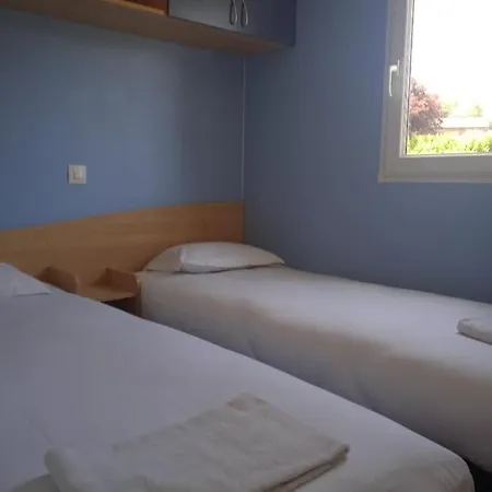 Olydea Le Lambon - Prailles-la-couarde 3*