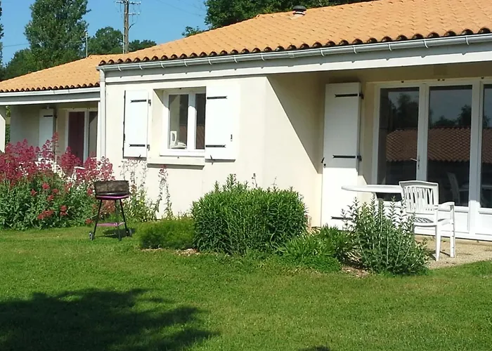 Olydea Le Lambon - Prailles-la-couarde Aldeamento Turístico